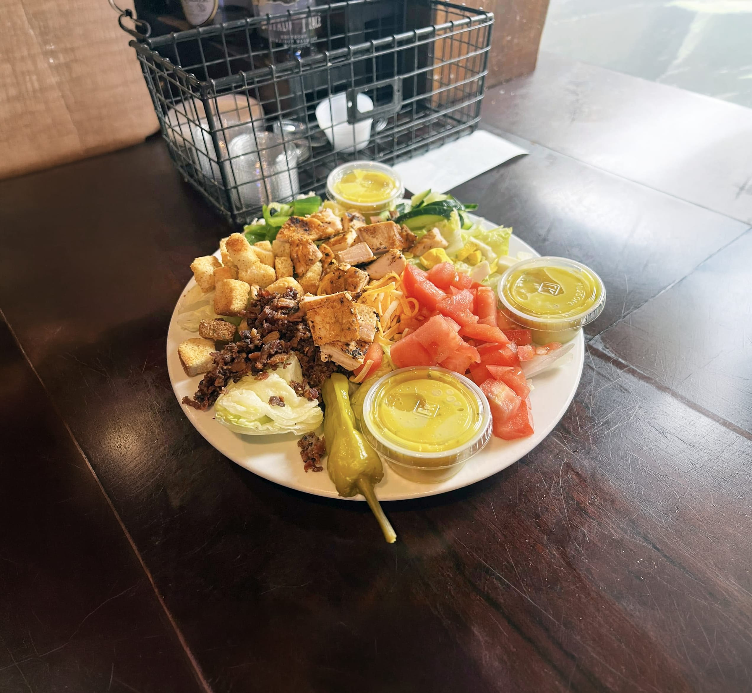 b.b. Perrins Sports Grille