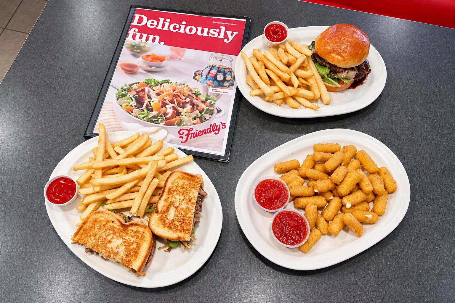 Photo 1 of 4: Friendly's