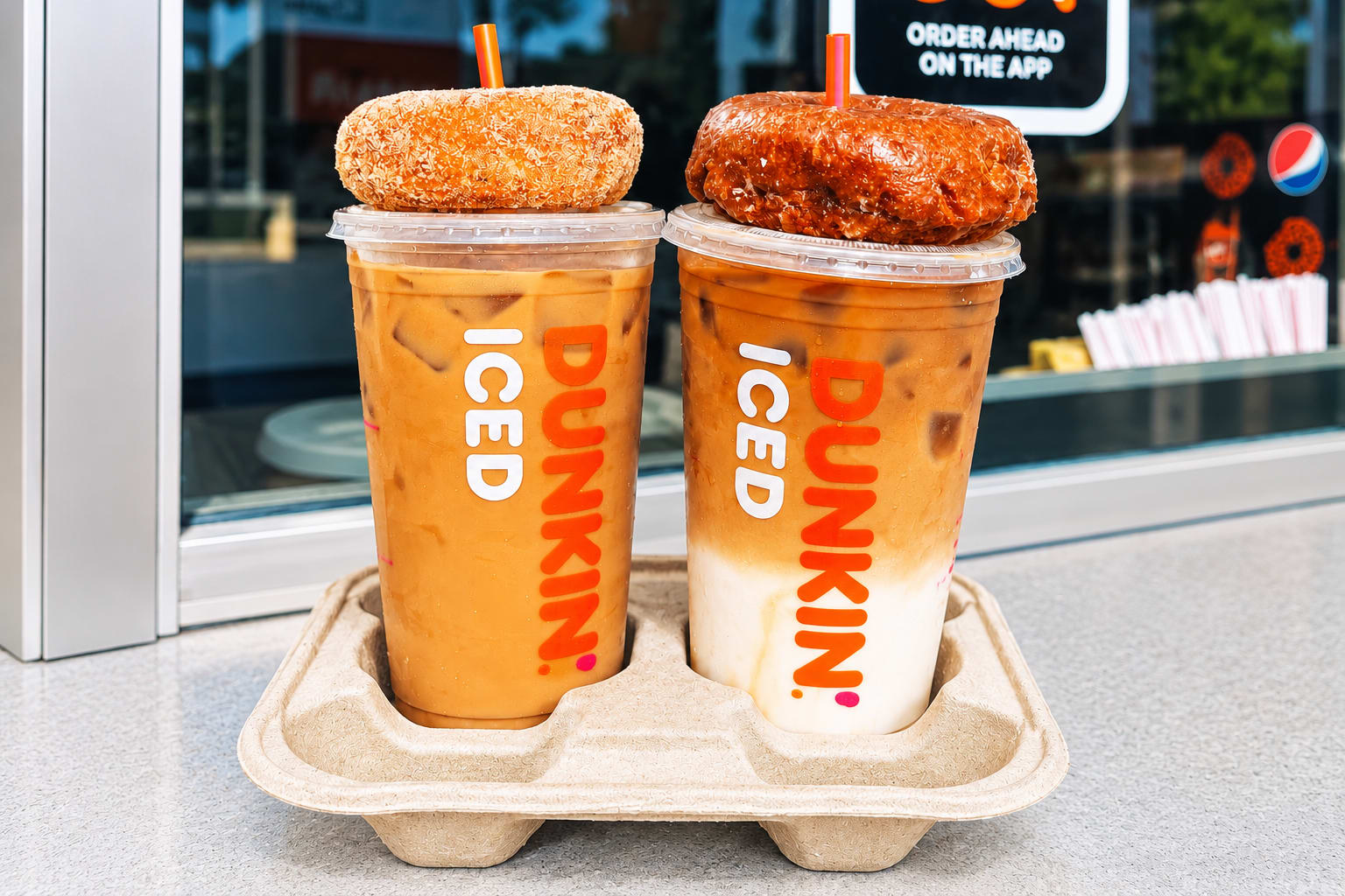 DUNKIN'