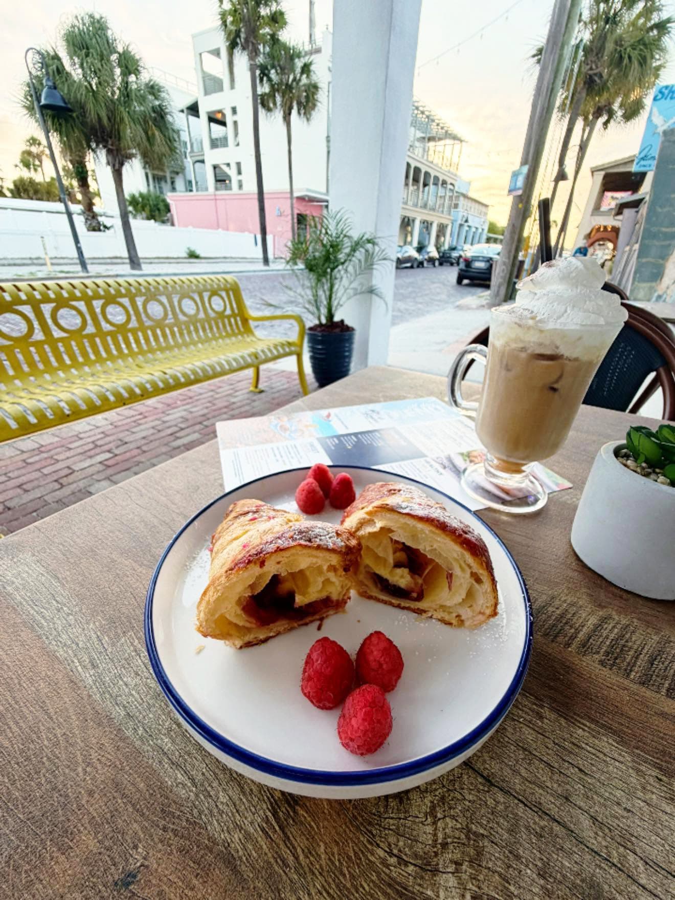 Cafe Riviera
