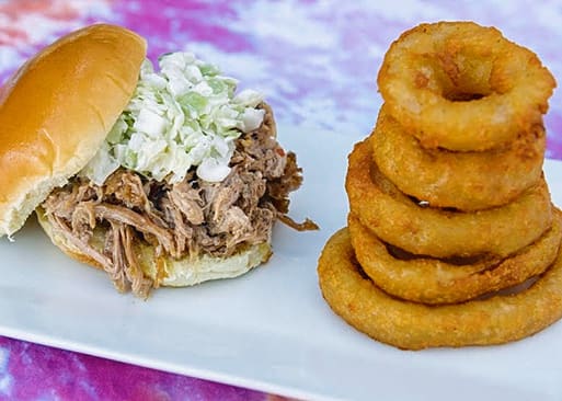 Photo 1 of 4: Sooey's BBQ & Rib Shack