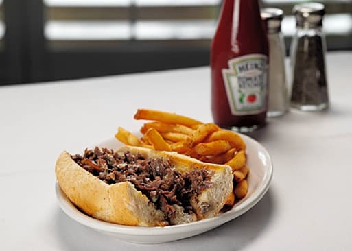 Photo 1 of 4: Minsky's Pizza West Olathe
