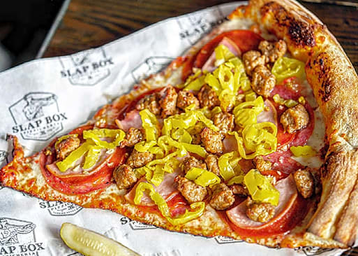 Photo 1 of 4: 600 Degrees Pizzeria & Draft House
