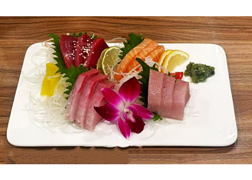 Photo 1 of 4: Ebisu Sushi