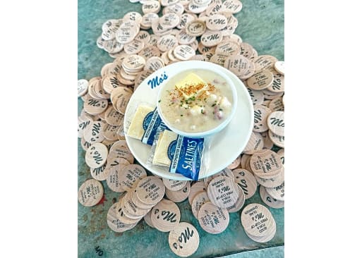 Mo's Seafood & Chowder