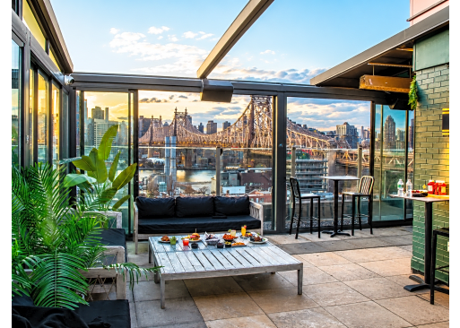 Lost in Paradise Rooftop Lounge