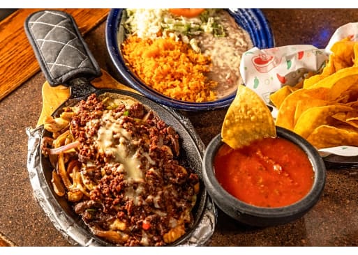 Photo 1 of 4: Casa Del Lago Mexican Restaurant